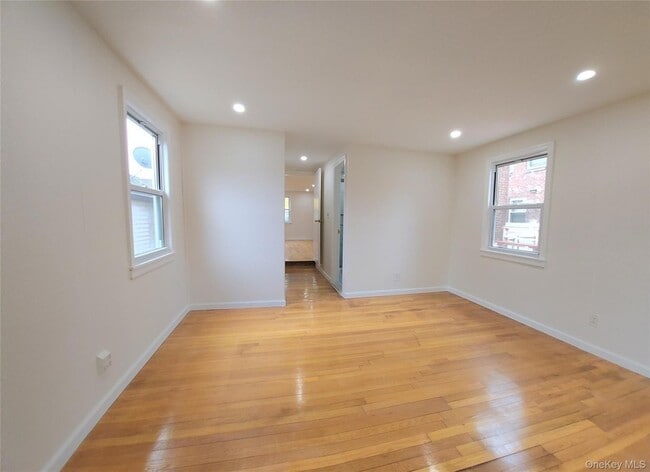 Building Photo - 306 Beebe Rd