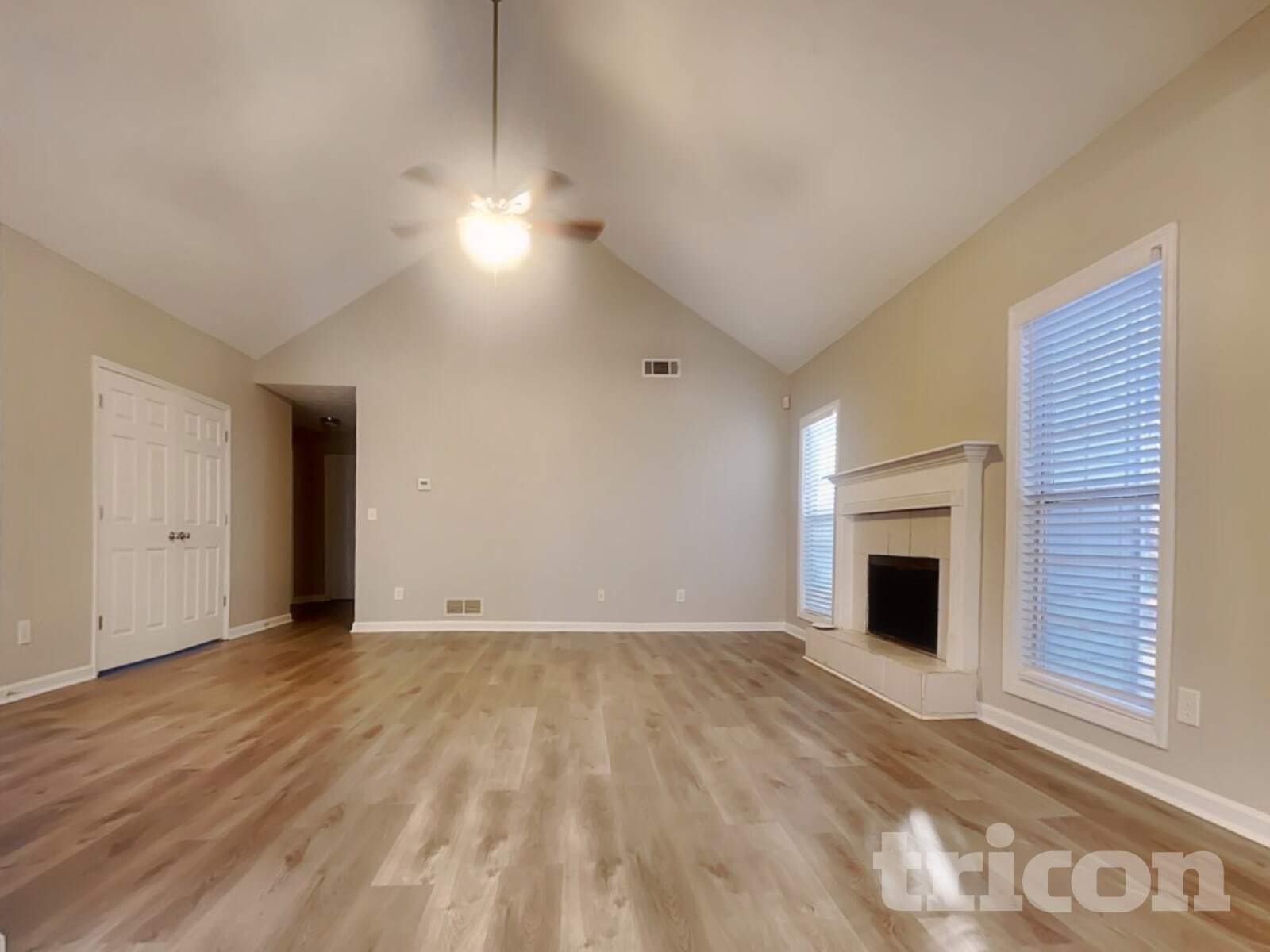 Building Photo - 3021 Tennyson Dr