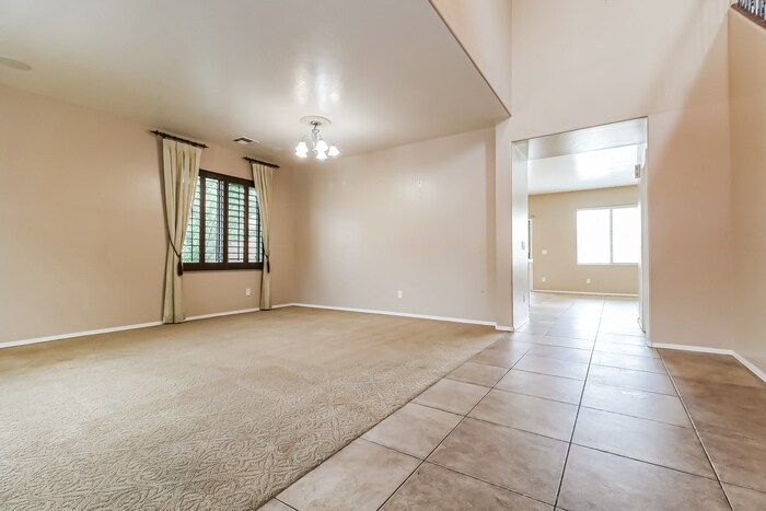 Building Photo - 8718 W Preston Ln