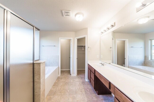 Building Photo - 2534 Sandbar Shark Ct