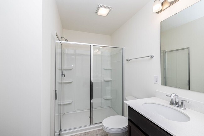 Building Photo - 436 Kinnerton Pl