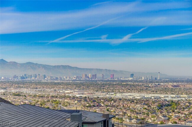 Building Photo - 510 Duvet Ct