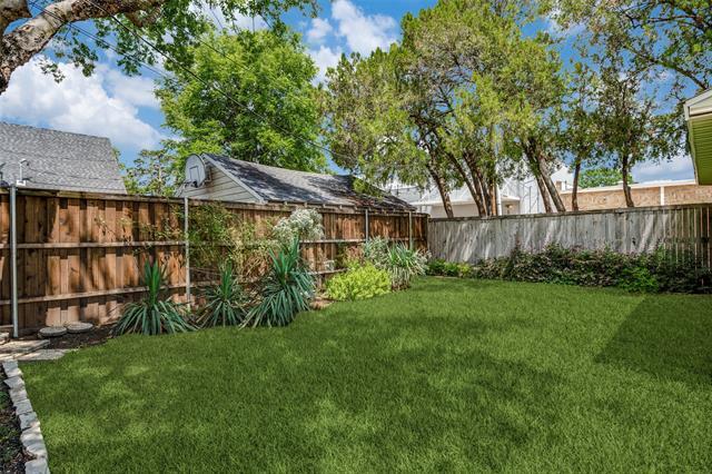 Building Photo - 4404 Hyer St