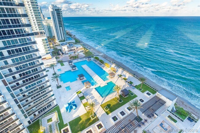Building Photo - 1830 S Ocean Dr