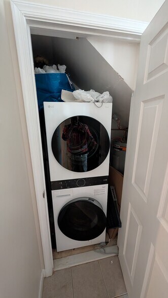 Building Photo - 1414 3rd St NW