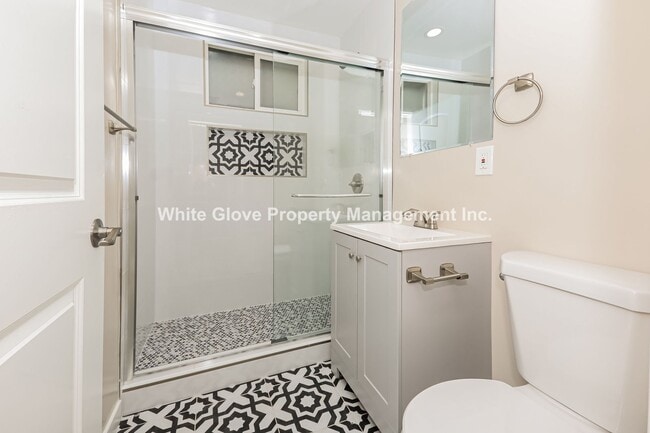 Building Photo - Remodeled La Habra Home