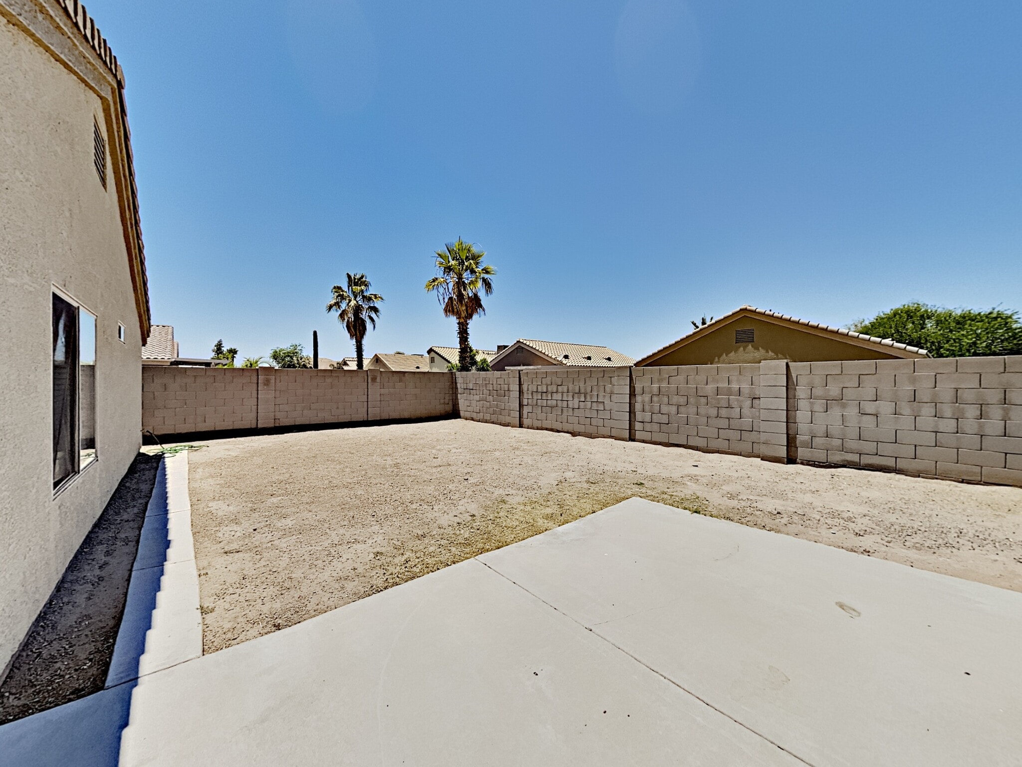 Building Photo - 12710 W Via Camille