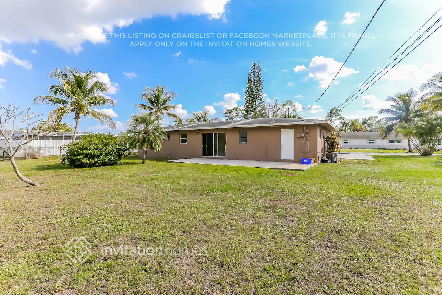 Building Photo - 5807 Mango Rd