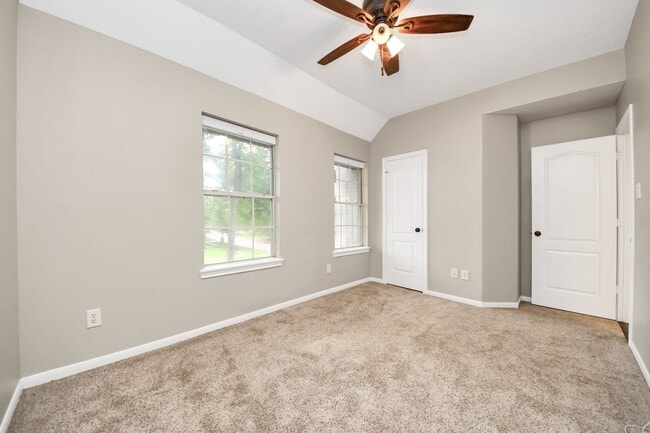 Building Photo - 2405 Guilbeau Ln