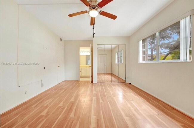 Building Photo - 801 SW 133rd Terrace