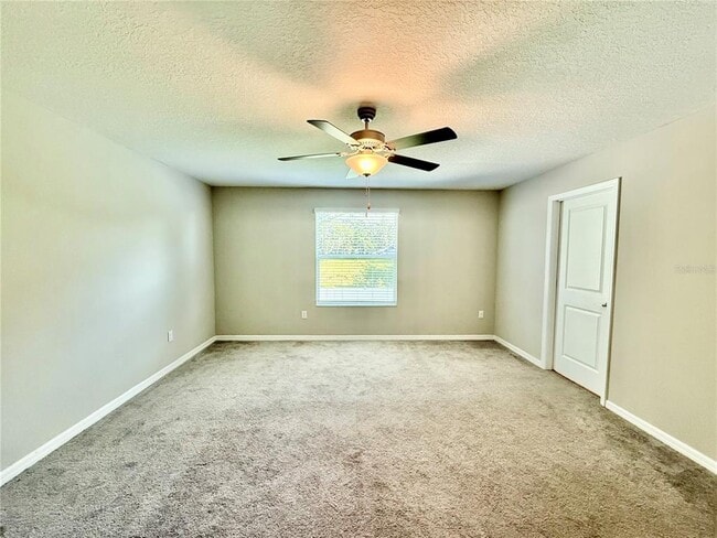 Building Photo - 10252 Shady Preserve Dr