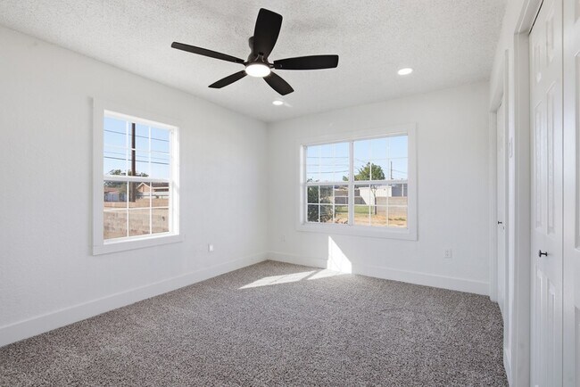 Building Photo - 1213 Patton Dr