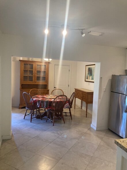 Dinning room - 1515 NW 4th St
