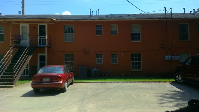 Building Photo - 623 E Solomon St