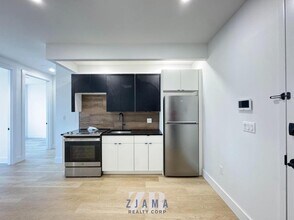 Building Photo - 2 bedroom in BROOKLYN NY 11210