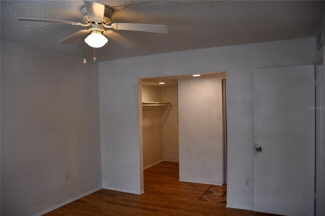 Building Photo - 1171 Calle Del Rey