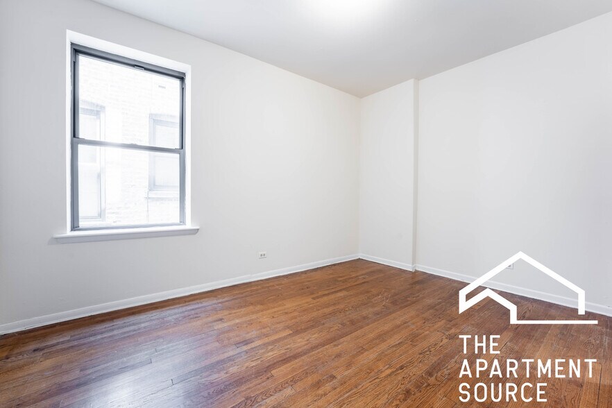 Building Photo - 2323 N Kedzie Blvd