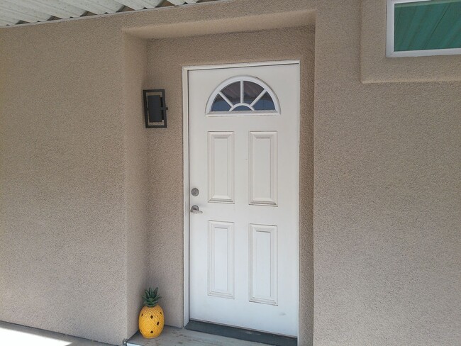 Building Photo - Spacious 4 bedroom 2 bath Double wide