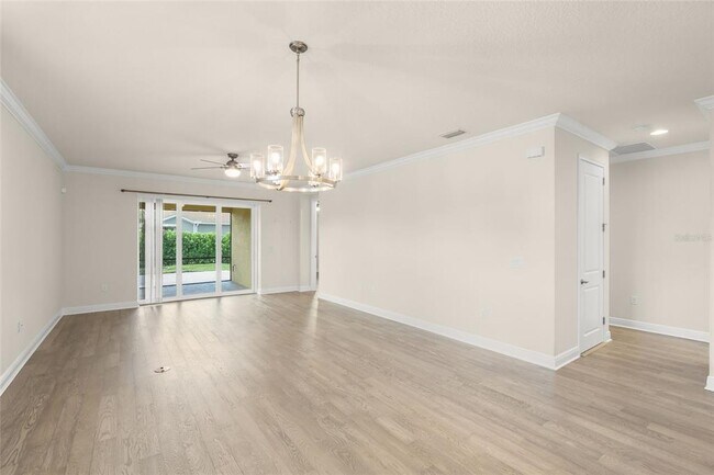Building Photo - 5690 Long Shore Loop