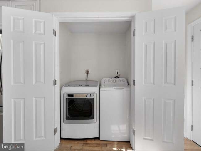 Building Photo - 9325 Brentsville Rd