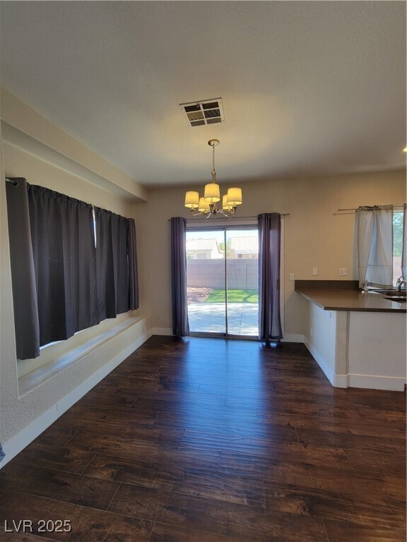 Building Photo - 1153 Country Shadows Way
