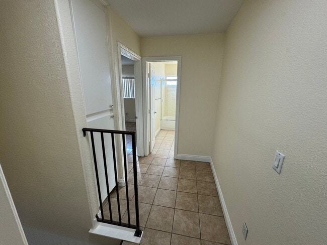 Building Photo - Greenfield Area