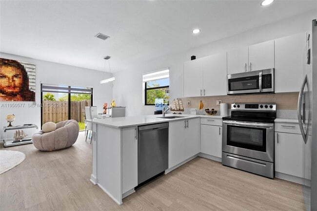 Building Photo - 28500 SW 133rd Path