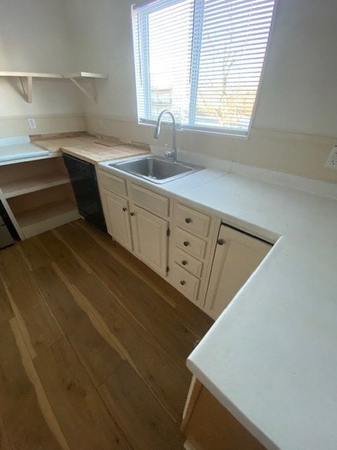 Building Photo - Spacious 2BR in Auburn with Off-Street Parking | $1,850 | April 1
