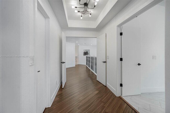 Building Photo - 5050 Greenwich Preserve Ct