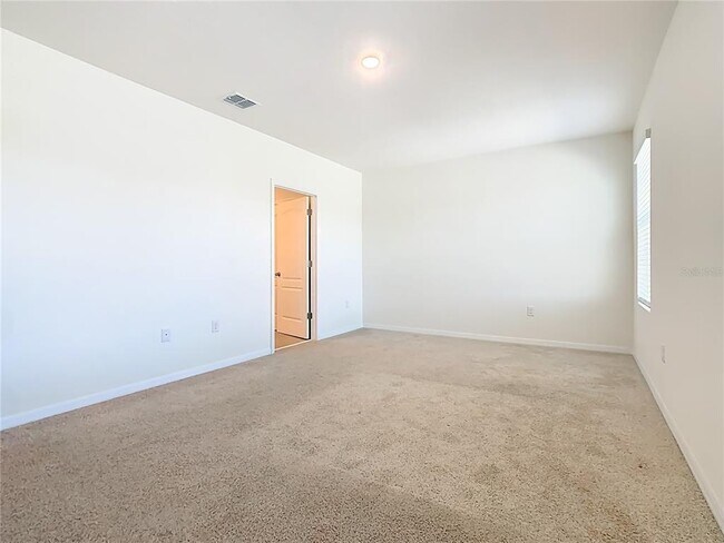 Building Photo - 2119 Tay Wes Dr