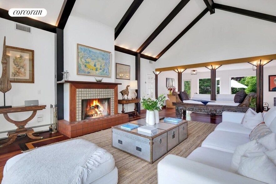 Building Photo - 81 Lee Ave