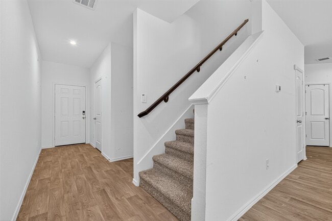 Building Photo - 14128 Upper Gardenia Ln