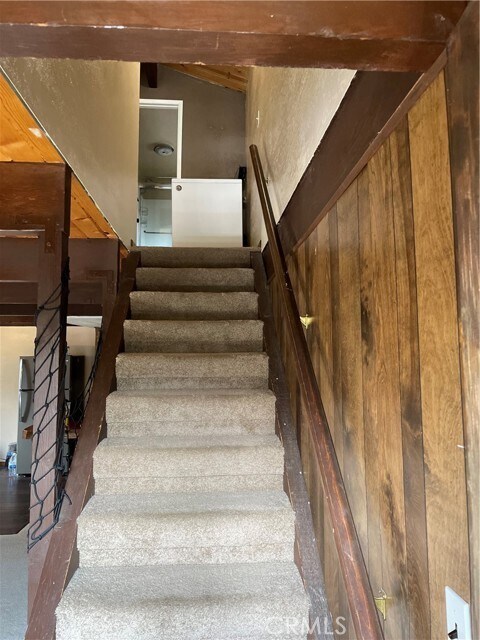 Building Photo - 2401 Fir Dr