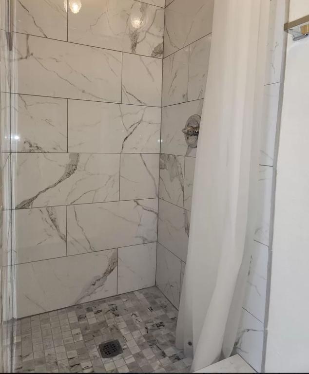 Building Photo - 38710 10th St E