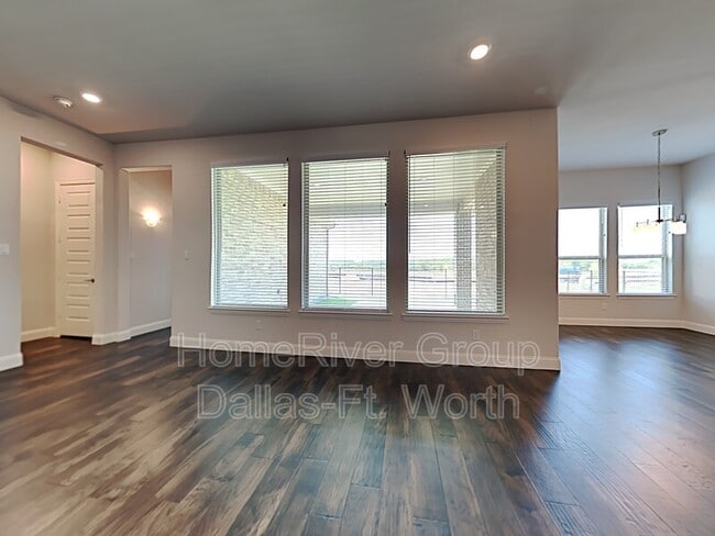 Building Photo - 11329 Bull Head Ln