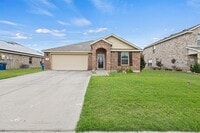 Building Photo - 713 Mallard Dr