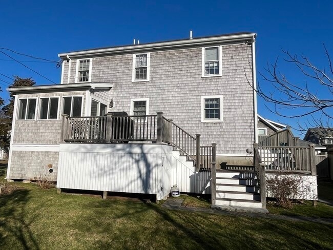 Building Photo - 3 Sagamore Rd