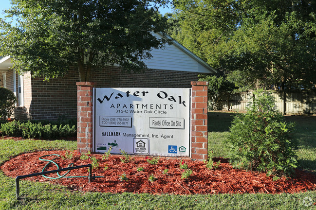 Building Photo - Water Oak Apartments