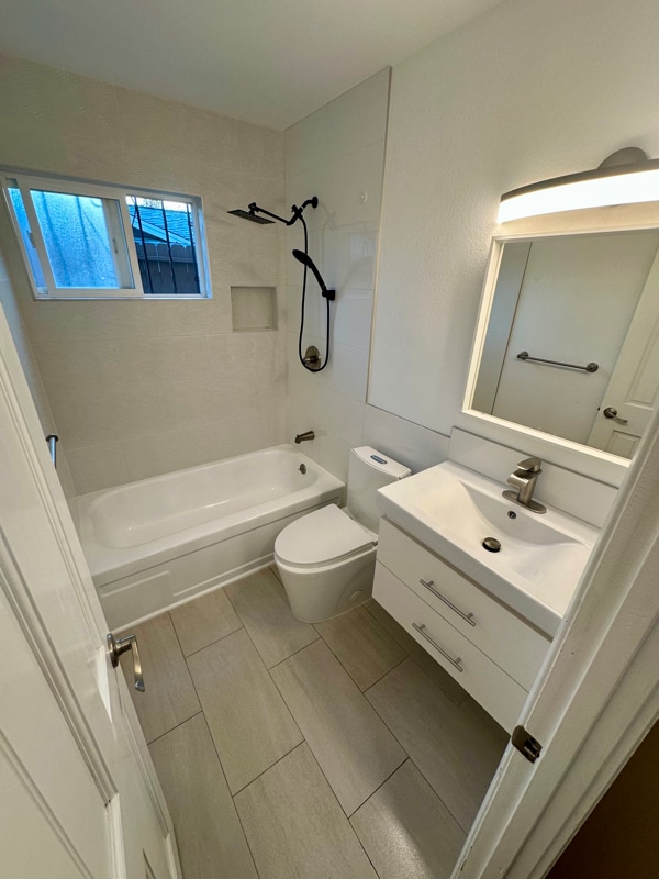 Building Photo - 381 E Emerson St