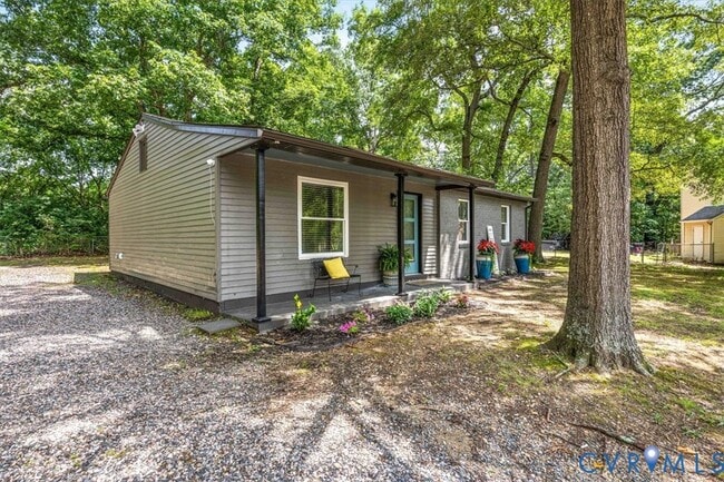 Building Photo - 4701 Lucinda Ln