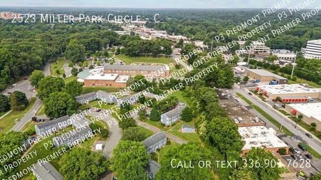 Building Photo - 2523 Miller Park Cir