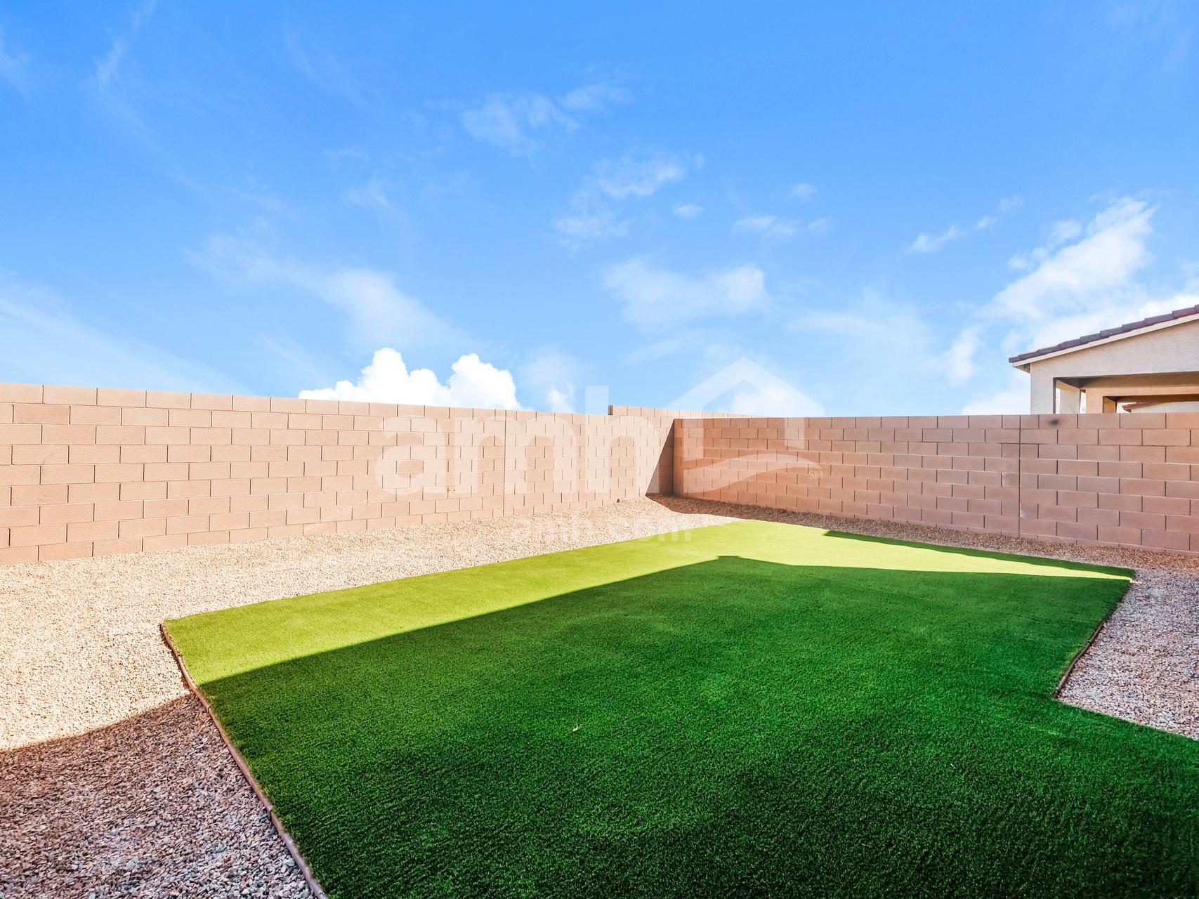 Building Photo - 9498 Aldersyde Dr