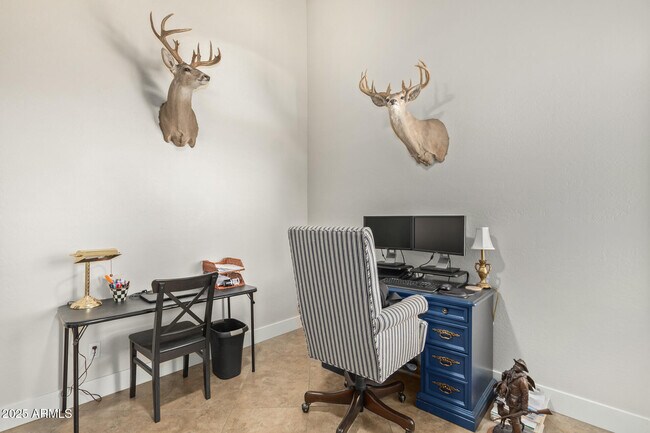 Building Photo - 9716 E Janice Way