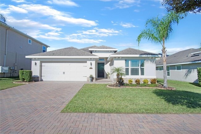 Building Photo - 2034 Honeybell Ave