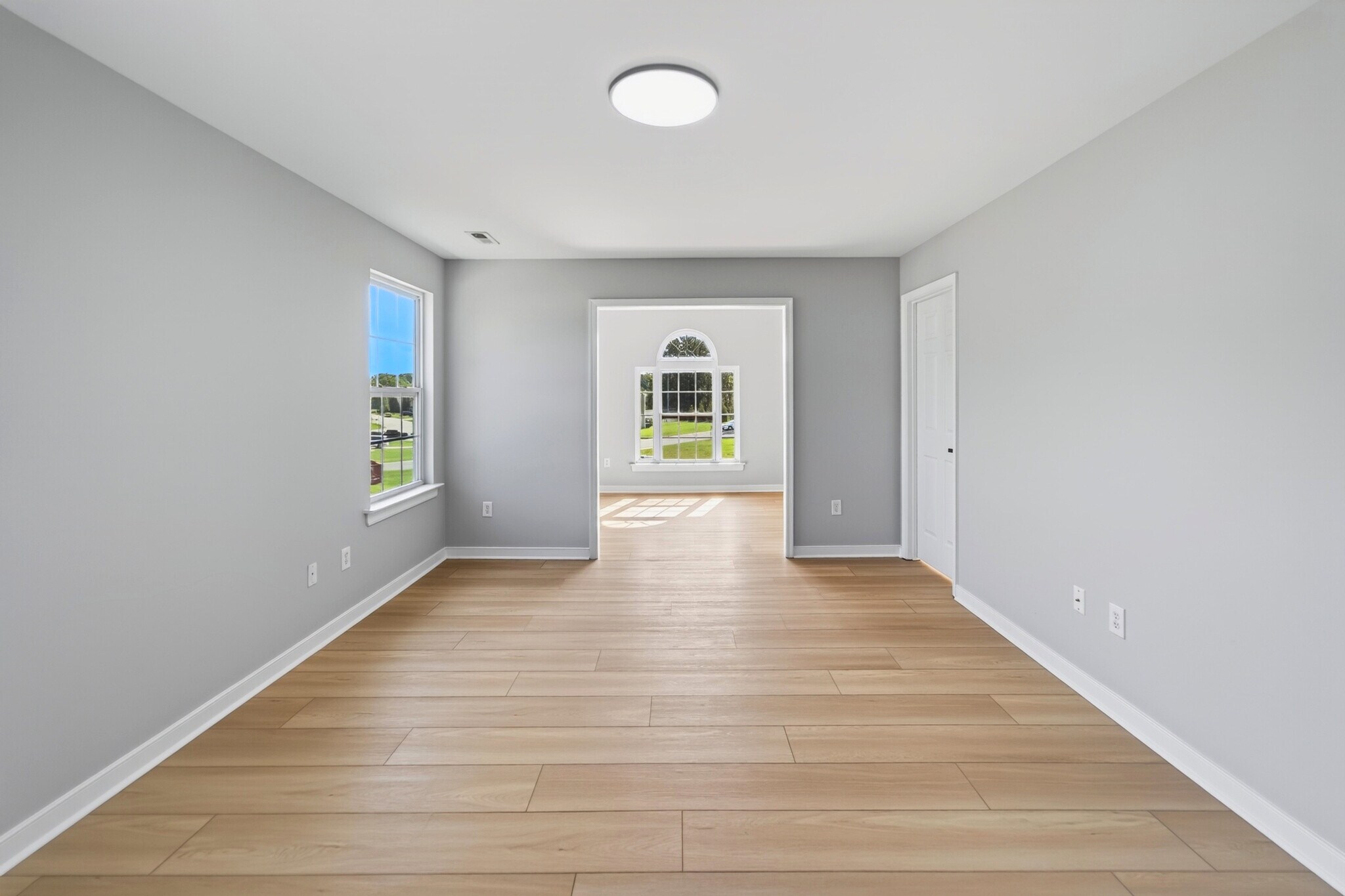 Building Photo - 5806 Garden Ridge Rd