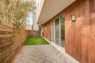 Building Photo - 3910 Austin St