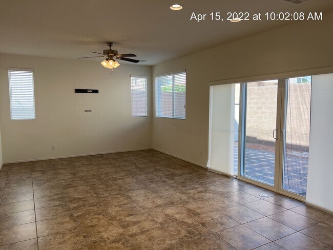 Building Photo - 3 Bedroom w/ Rooftop Deck in Providence