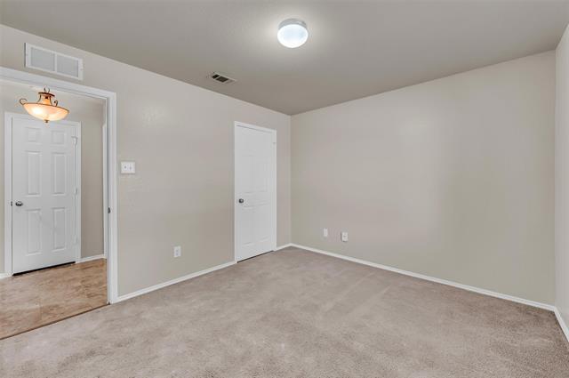 Building Photo - 6028 Fantail Dr