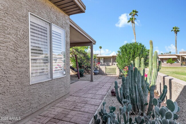 Building Photo - 25236 S Mohawk Dr