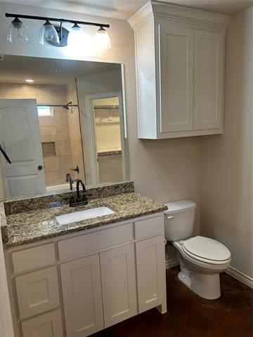 Building Photo - 313 Elmwood St